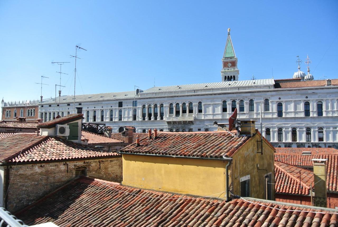 Hotel Antigo Trovatore Venice Exterior photo