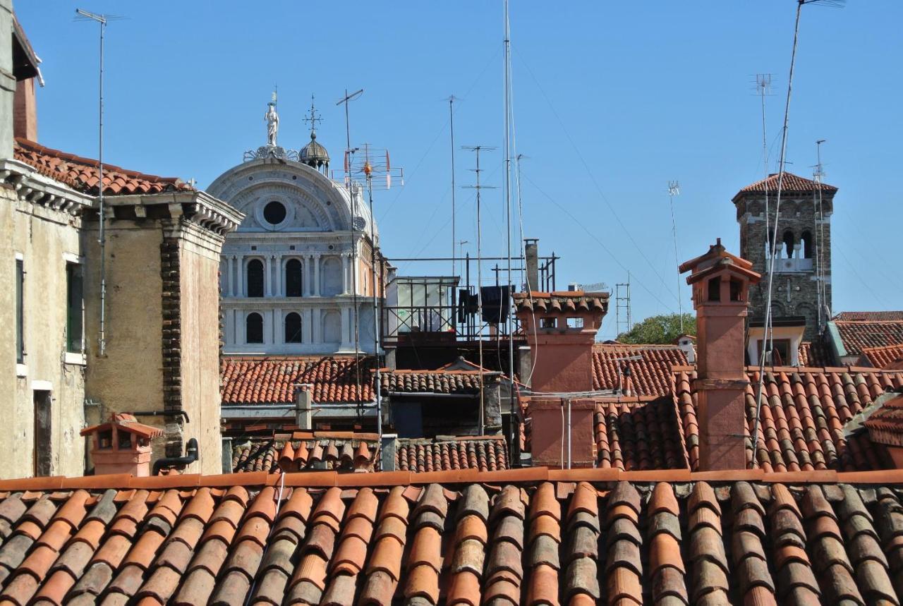 Hotel Antigo Trovatore Venice Exterior photo