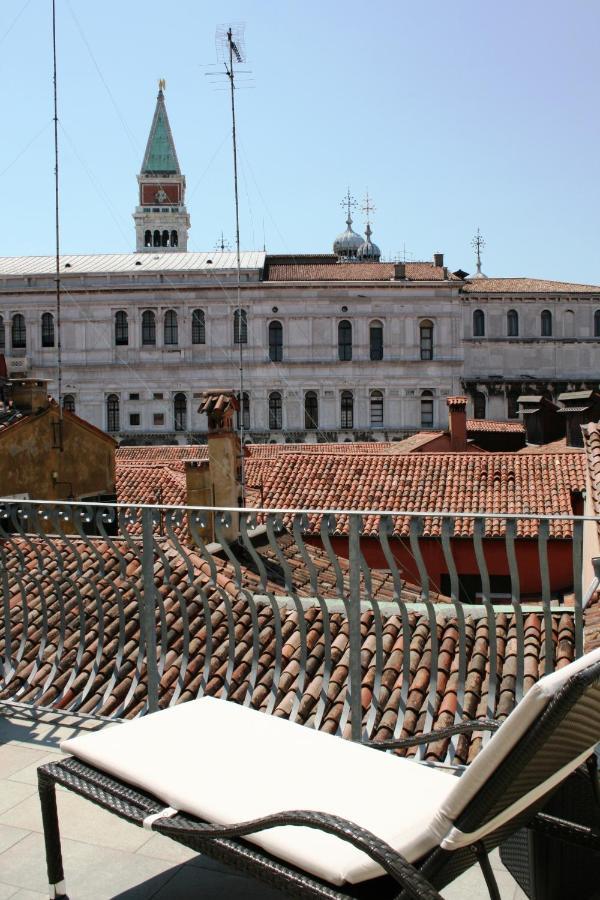 Hotel Antigo Trovatore Venice Exterior photo